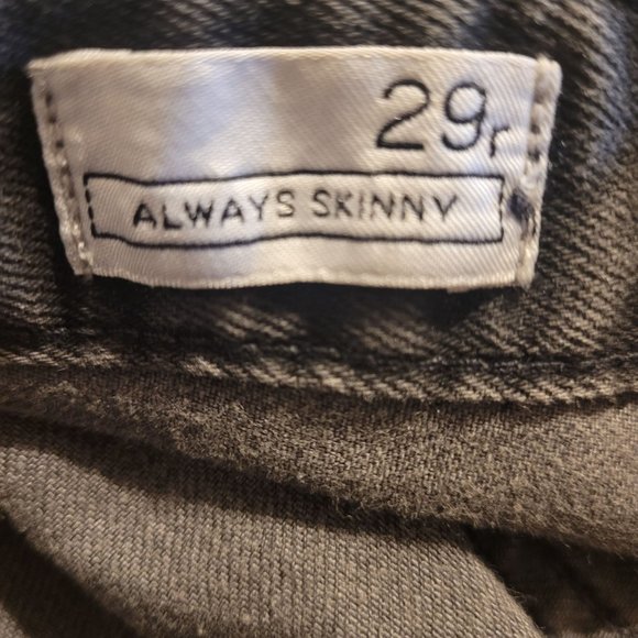 Gap 1969 Women's Size 29 Always Skinny Jeans Regular Length Washed Black Style 9 - Picture 5 of 7
